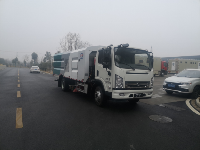 比亞迪CL5122TXSBEV純電動洗掃車