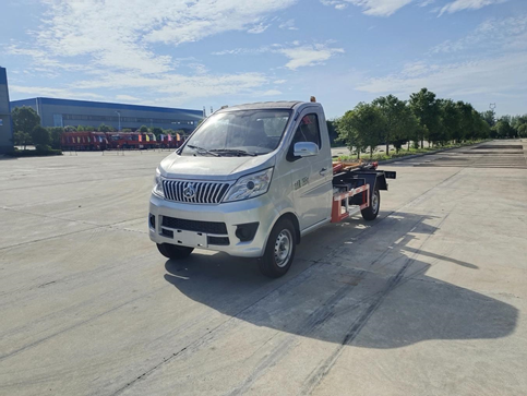 長安CL5031ZXXBEV純電動(dòng)車廂可卸式垃圾車